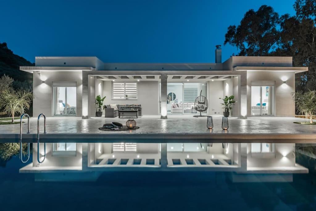 Melissia Luxury Villa