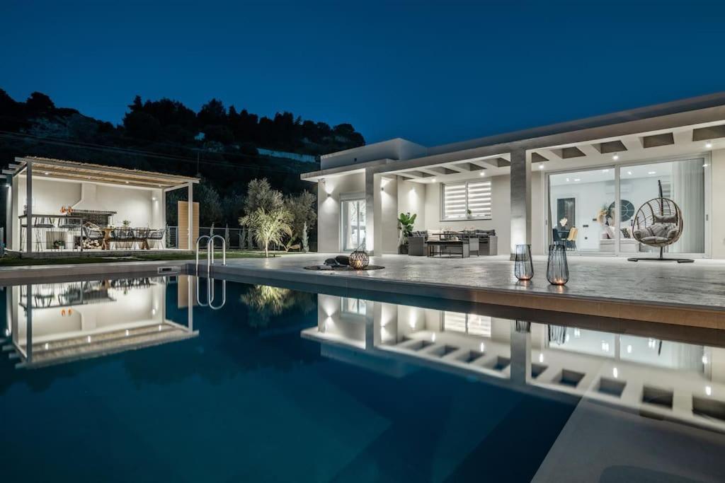Villa Melissia Luxury *